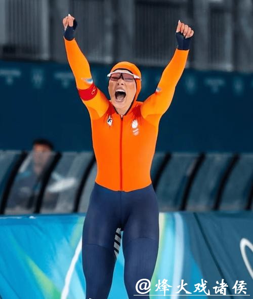 速度滑冰女子1000米 莱尔丹破冬奥会纪录夺金