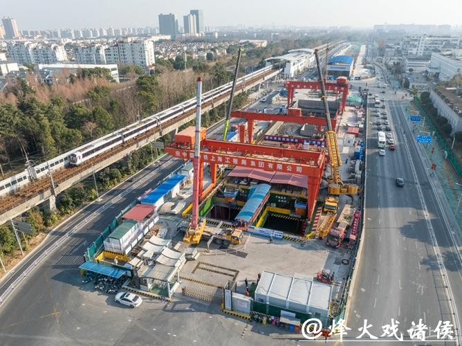 市域嘉闵线建设有新进展，两台盾构顺利接收
